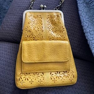 Mustard cooled crossbody clutch